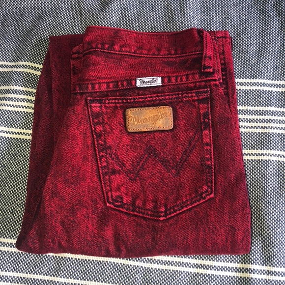 Wrangler Denim - Acid wash high waisted wranglers